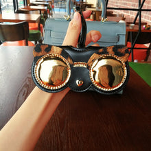 Load image into Gallery viewer, Animal Cartoon Fashion Hot Sale Women Portable Case