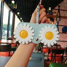 Load image into Gallery viewer, Animal Cartoon Fashion Hot Sale Women Portable Case